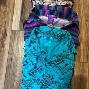 Cowgirl Tuff Women's Tops  Lot of 3! - Multicolor